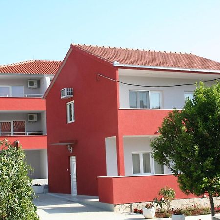 Apartments Stina Seget Vranjica Esterno foto