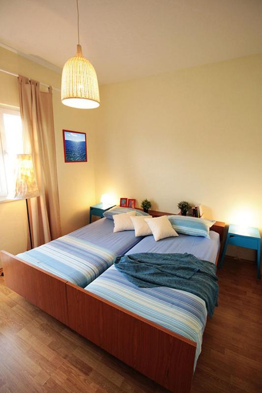 Apartments Stina Seget Vranjica Esterno foto